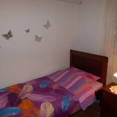 Apartman Sara *